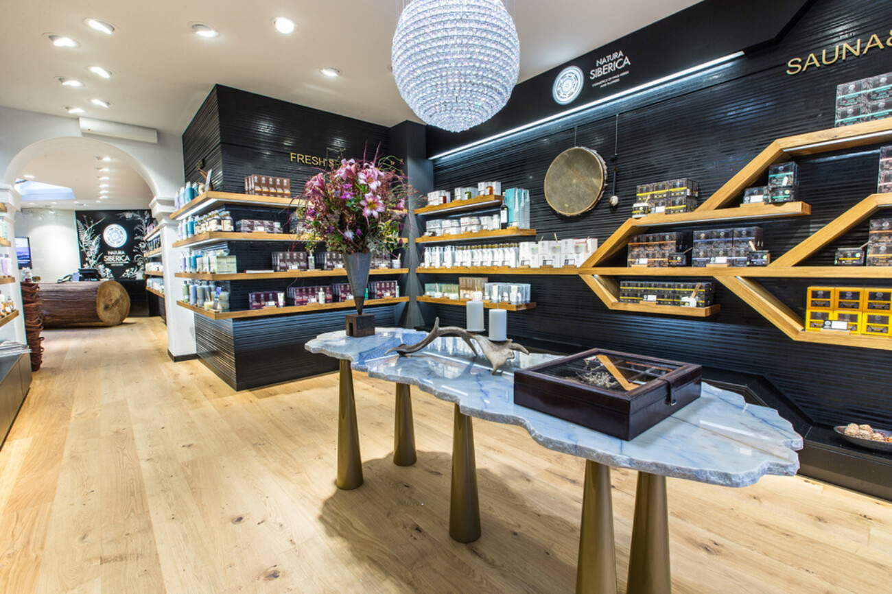 День 274: объём валютных вкладов россиян обновил десятилетний минимум, Natura Siberica открыла корнеры в аптеках