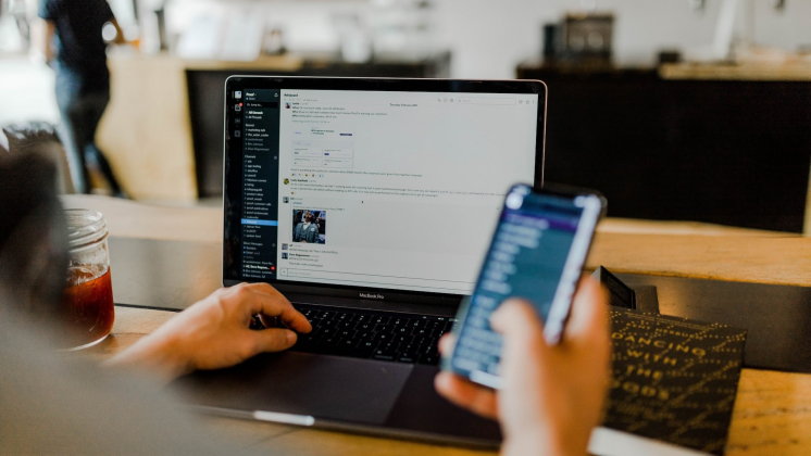 Qiwi покупает RealWeb