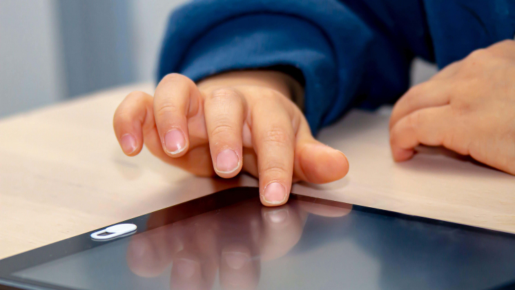 Госдума в третьем чтении приняла закон об упрощении возрастной маркировки для фильмов и книг