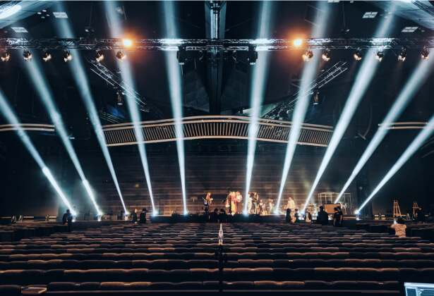 Премия «Тинькофф Выгода» представила 12 лауреатов