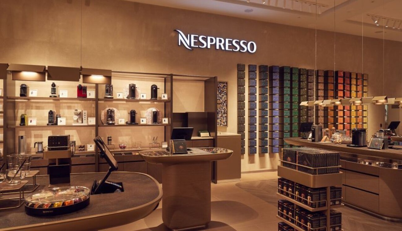 День 301: Nespresso закроет магазины, «Райффайзенбанк» ввёл комиссию за переводы на «Юнистрим» и другие сервисы