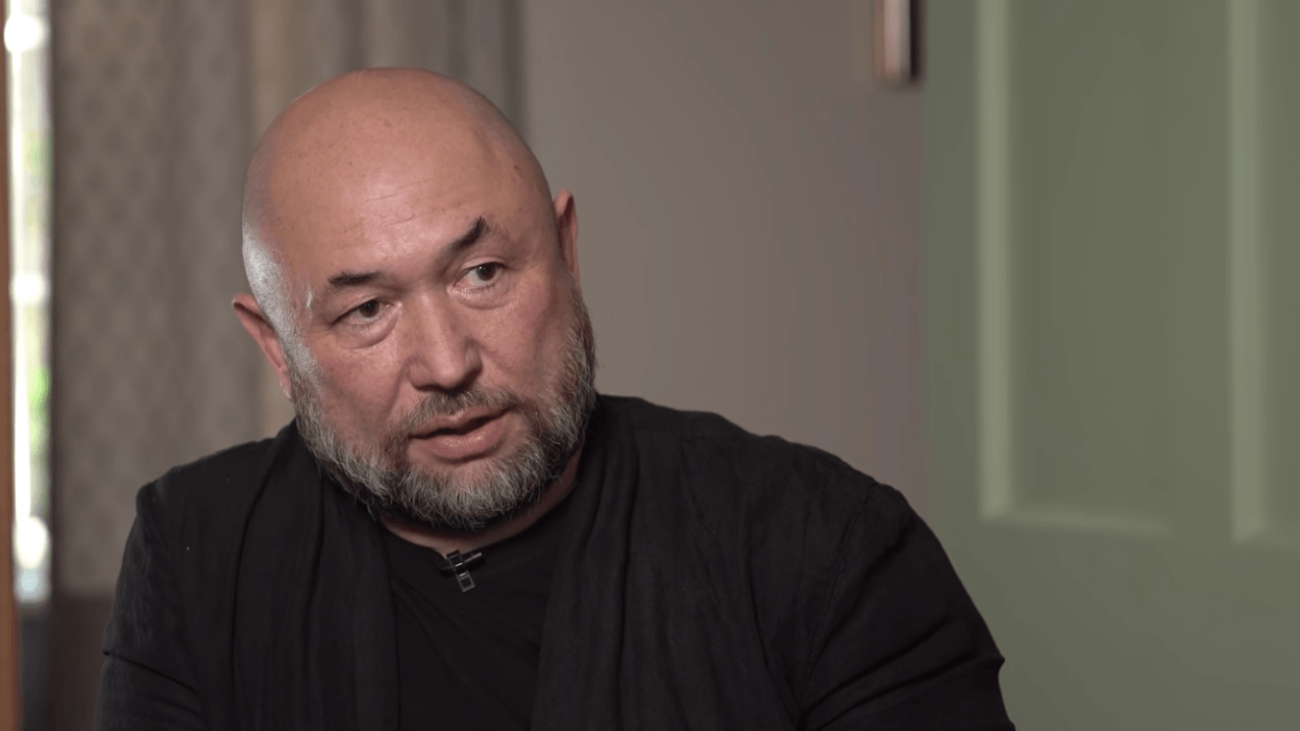 День 302: Бекмамбетов продал создавшую «Ночной Дозор» и «Ёлки» студию Bazelevs в России
