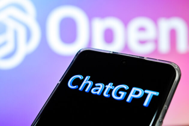 Личные данные пользователей ChatGPT утекли в Сеть