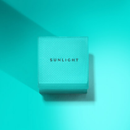 Sunlight сменил фирменный цвет