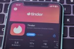 Tinder уходит из России