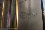 Pfizer сократила прибыль из-за падения продаж вакцины от Covid