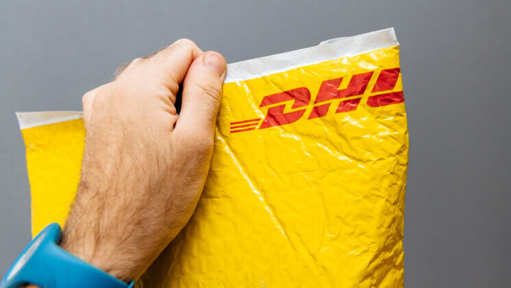 DHL повысила цены в России на 35%