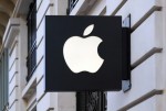 Apple разрешит скачивать приложения из сторонних магазинов