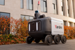 Яндекс планирует запустить серийное производство роботов-курьеров