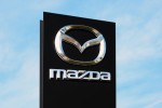 Mazda меняет логотип