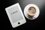 Электронные книги останутся дешевле бумажных на 40%