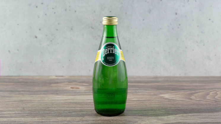 Завод Perrier во Франции могут закрыть из-за фекальных бактерий