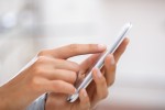 Продажи смартфонов в России рухнули почти на четверть