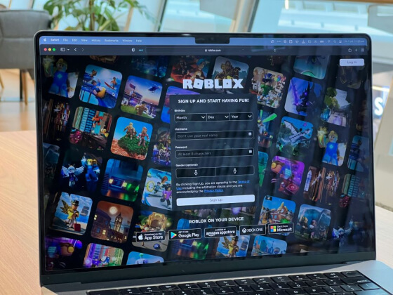 Roblox разрешит брендам продавать физические товары в играх